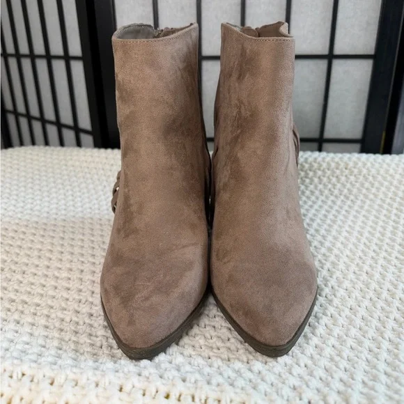 Candie’s Fringe Heeled Ankle Booties - Tan 7.5 - Picture 4 of 6